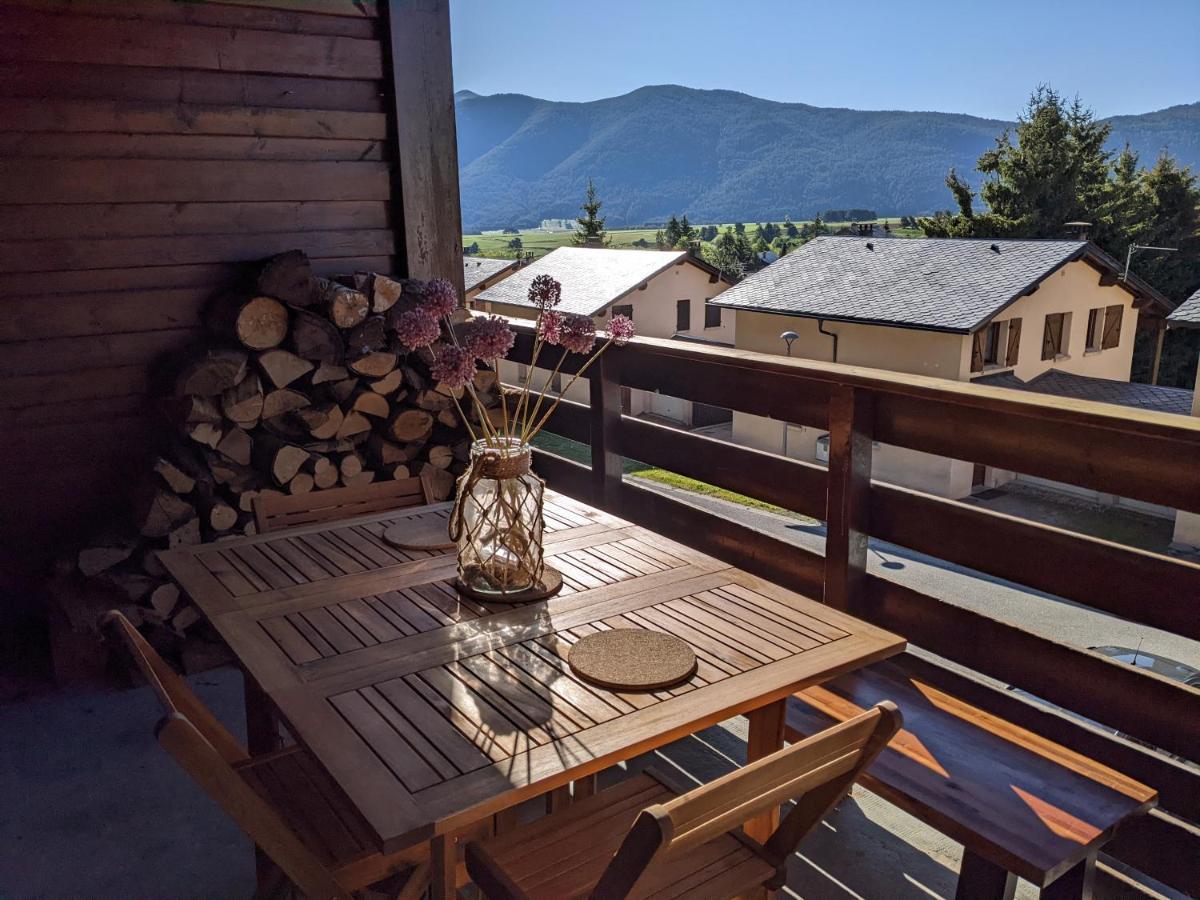 Appartemment Style Chalet Formiguères Exterior foto